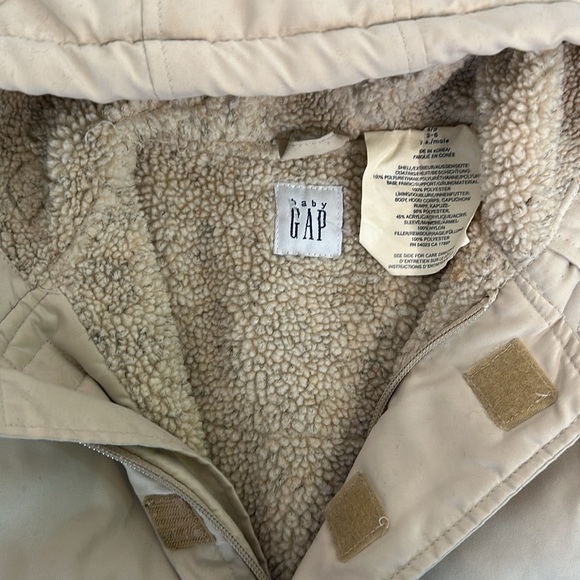 Baby Gap 3-6m Winter Jacket - Picture 3 of 4